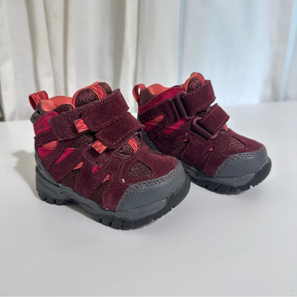 LLBean Toddlers' Trail Model Hikers, size 5